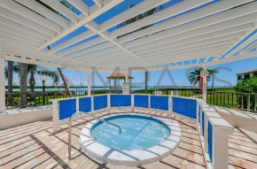 La Puerta Bright and Sunny Golf Course Villa